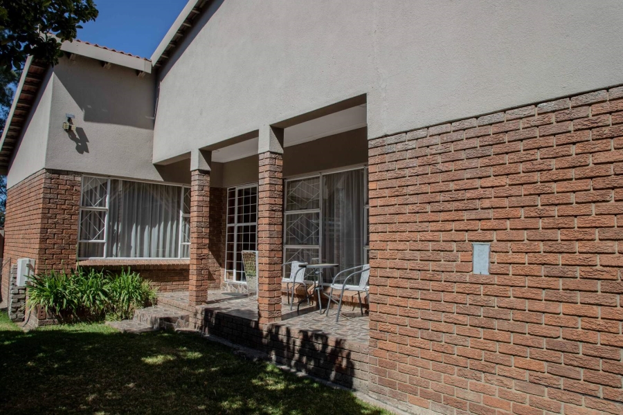 4 Bedroom Property for Sale in Heilbron Free State
